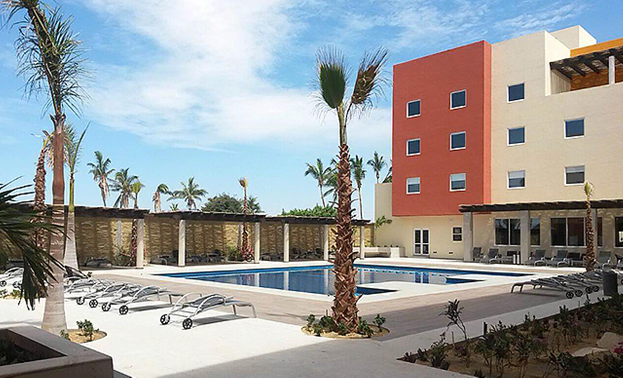 City Express Plus By Marriott Cabo San Lucas Extérieur photo