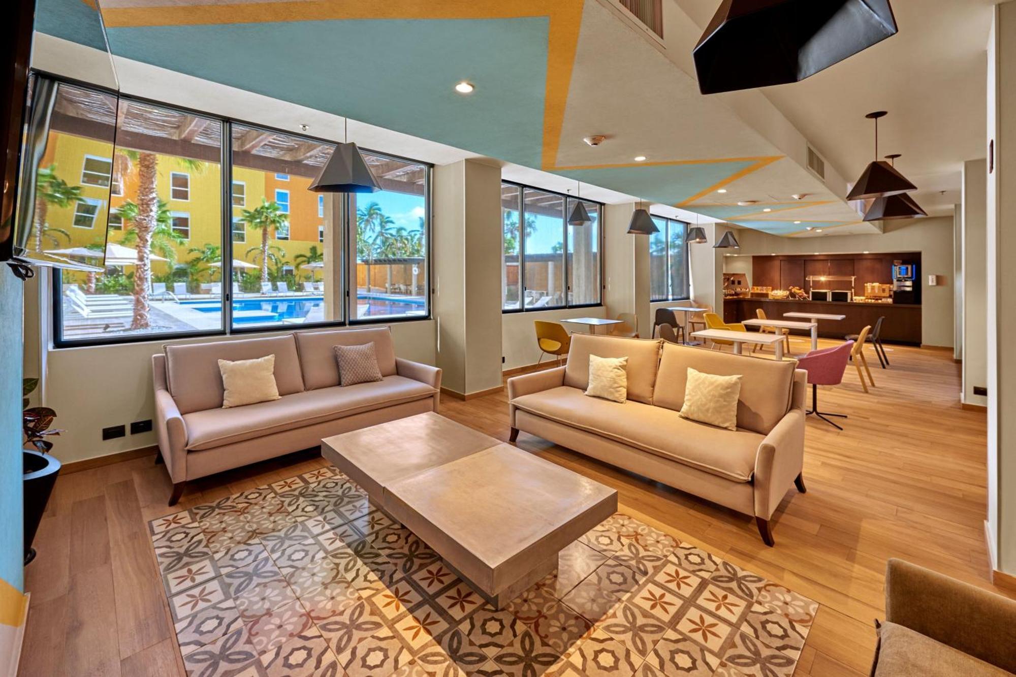 City Express Plus By Marriott Cabo San Lucas Extérieur photo